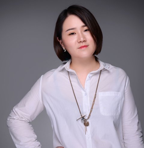 黄婷